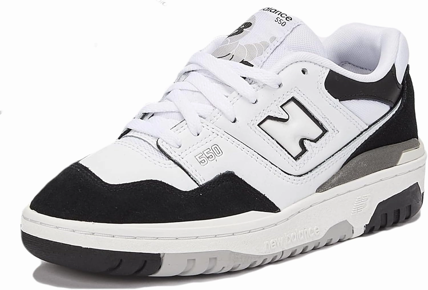 550 Grade School Lifestyle Shoes (White/Black)
