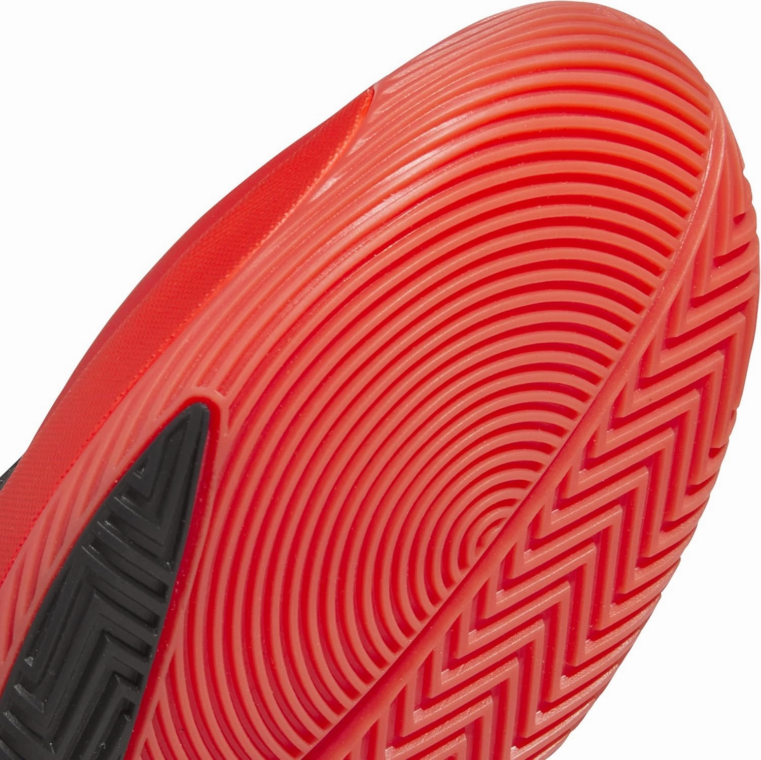 adidas Unisex-Adult Subzone Basketball Sneaker