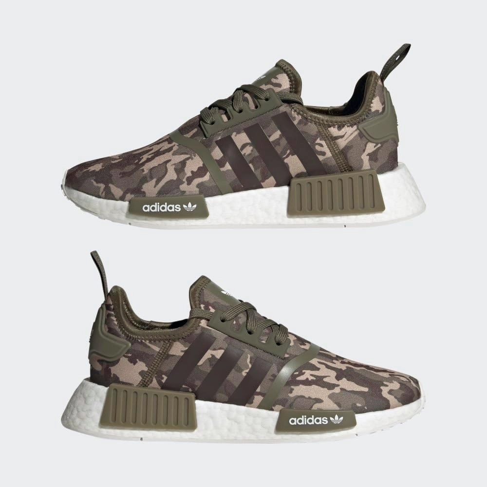adidas Unisex-Child NMD_r1 C (Little Kid) Sneaker