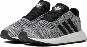 adidas Unisex-Child Swift Running Shoe