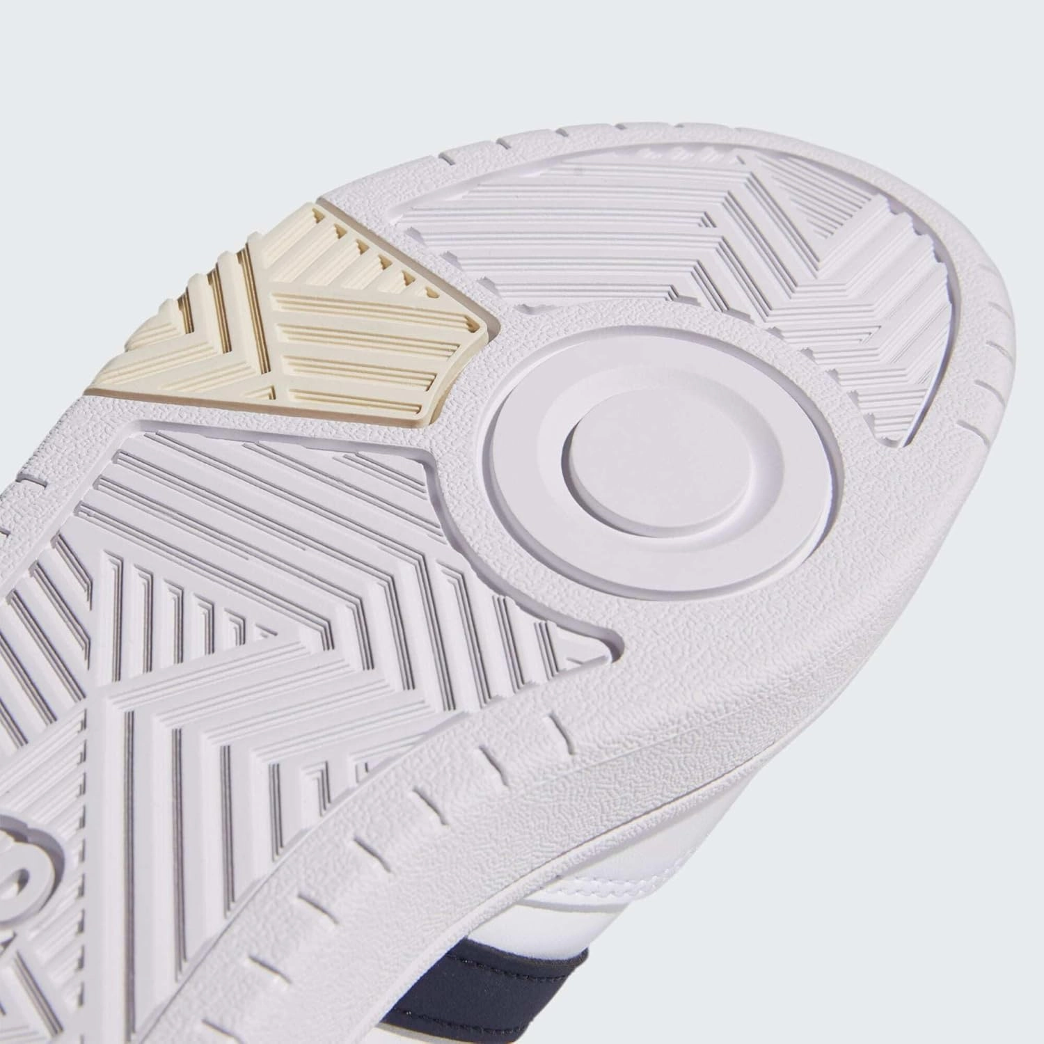 adidas Women's Hoops Sneaker, Ftwbla