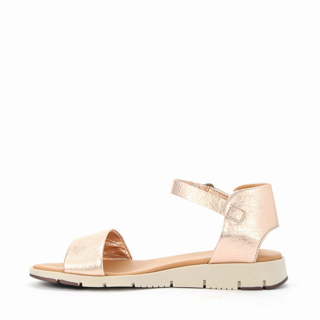 AERIA STRAP SANDAL