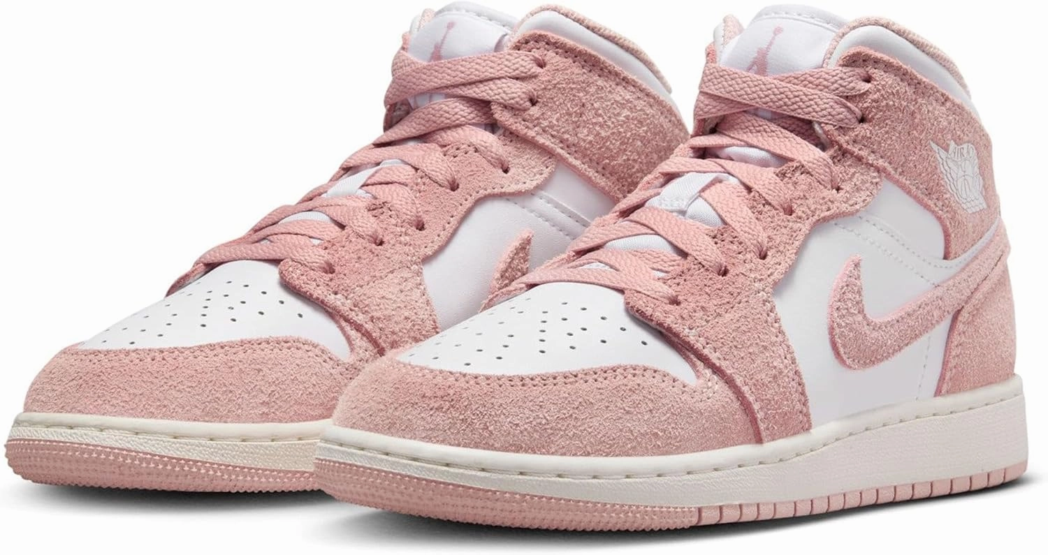 Air Jordan 1 Mid Big Kids' Shoes