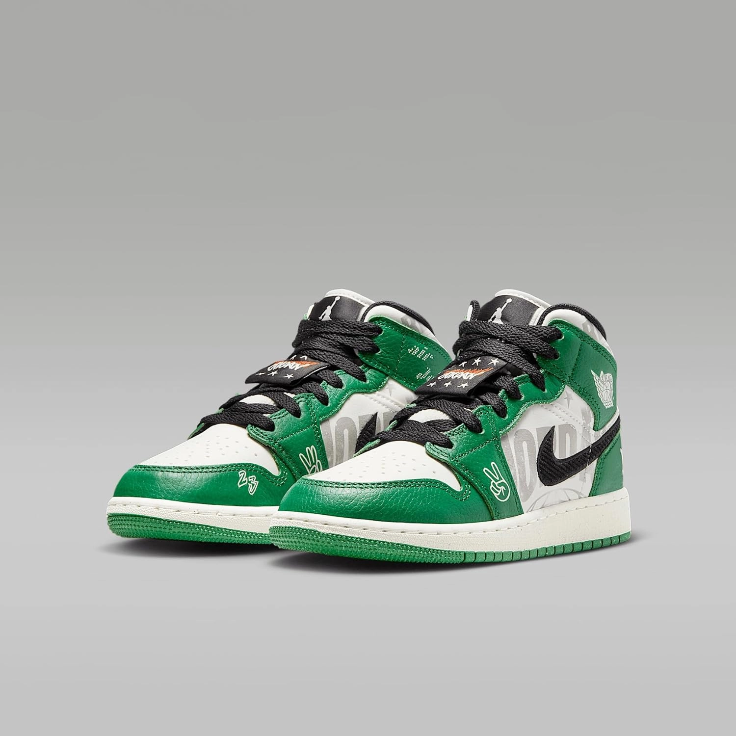 Air Jordan 1 Mid SE Big Kids' Shoes (HF3200-300, Pine Green/Black/Team Orange/Sail)