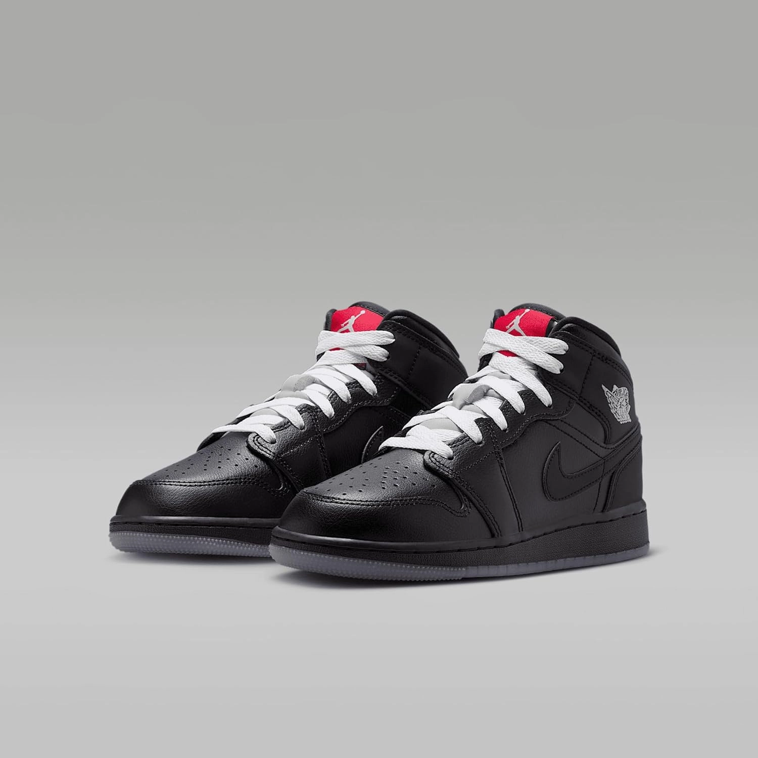 Air Jordan 1 Mid SE Big Kids' Shoes (HV5180-010, Black/White/Wolf Grey/Black)