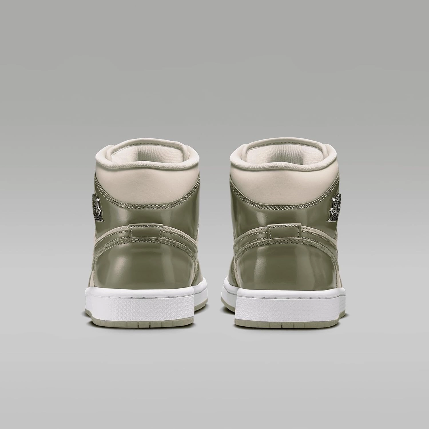 Air Jordan 1 Mid SE Women's Shoes (HF4079-003, Sea Glass/Metallic Silver/White/Oil Green)