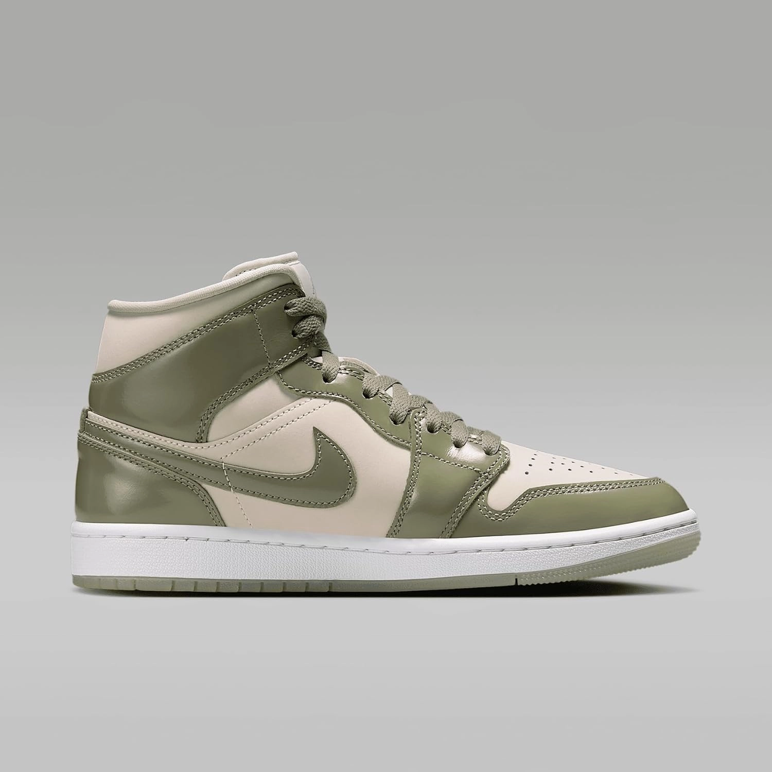 Air Jordan 1 Mid SE Women's Shoes (HF4079-003, Sea Glass/Metallic Silver/White/Oil Green)