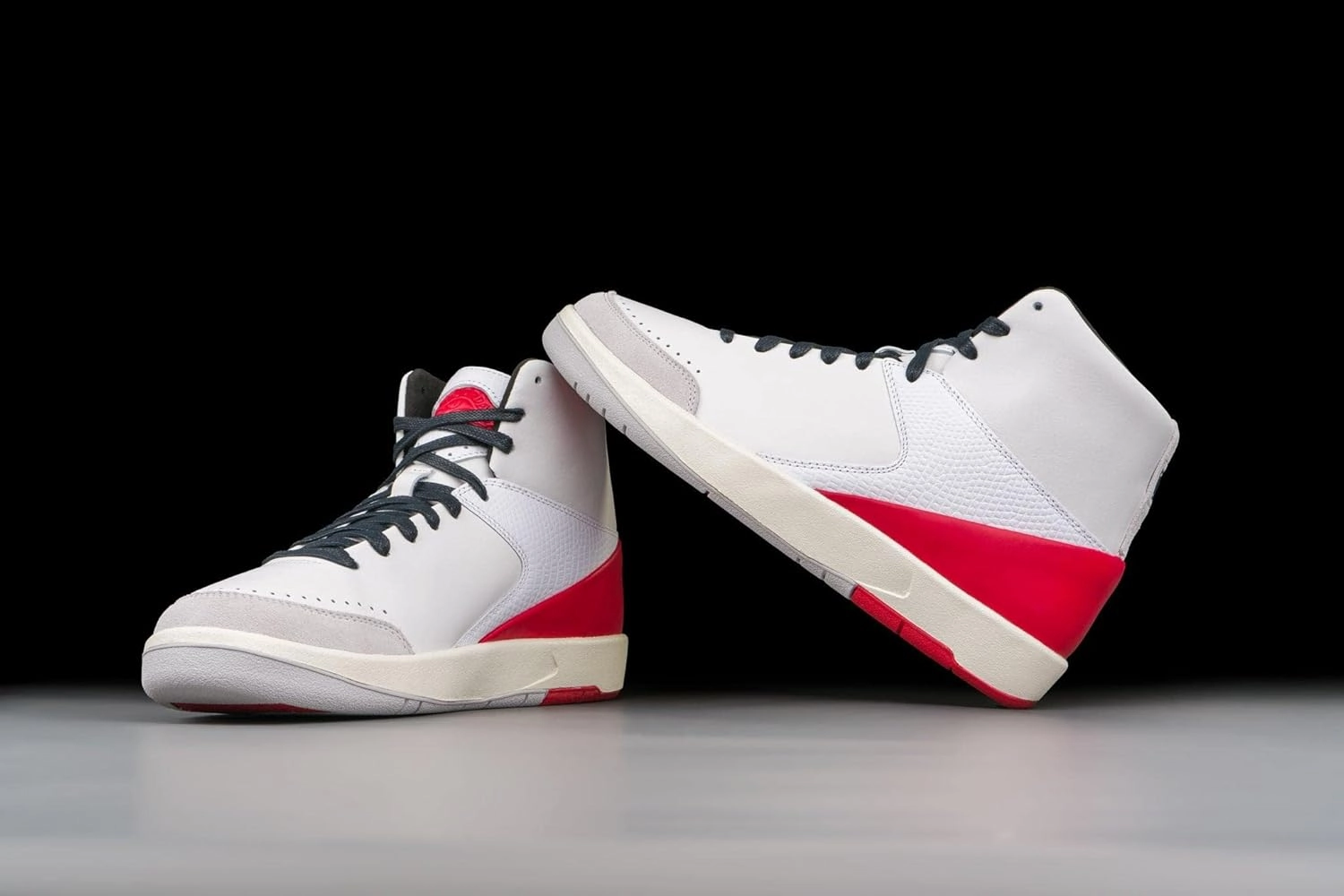 AIR JORDAN 2 Retro SE Nina Chanel Abney Style Code: DQ0558-160