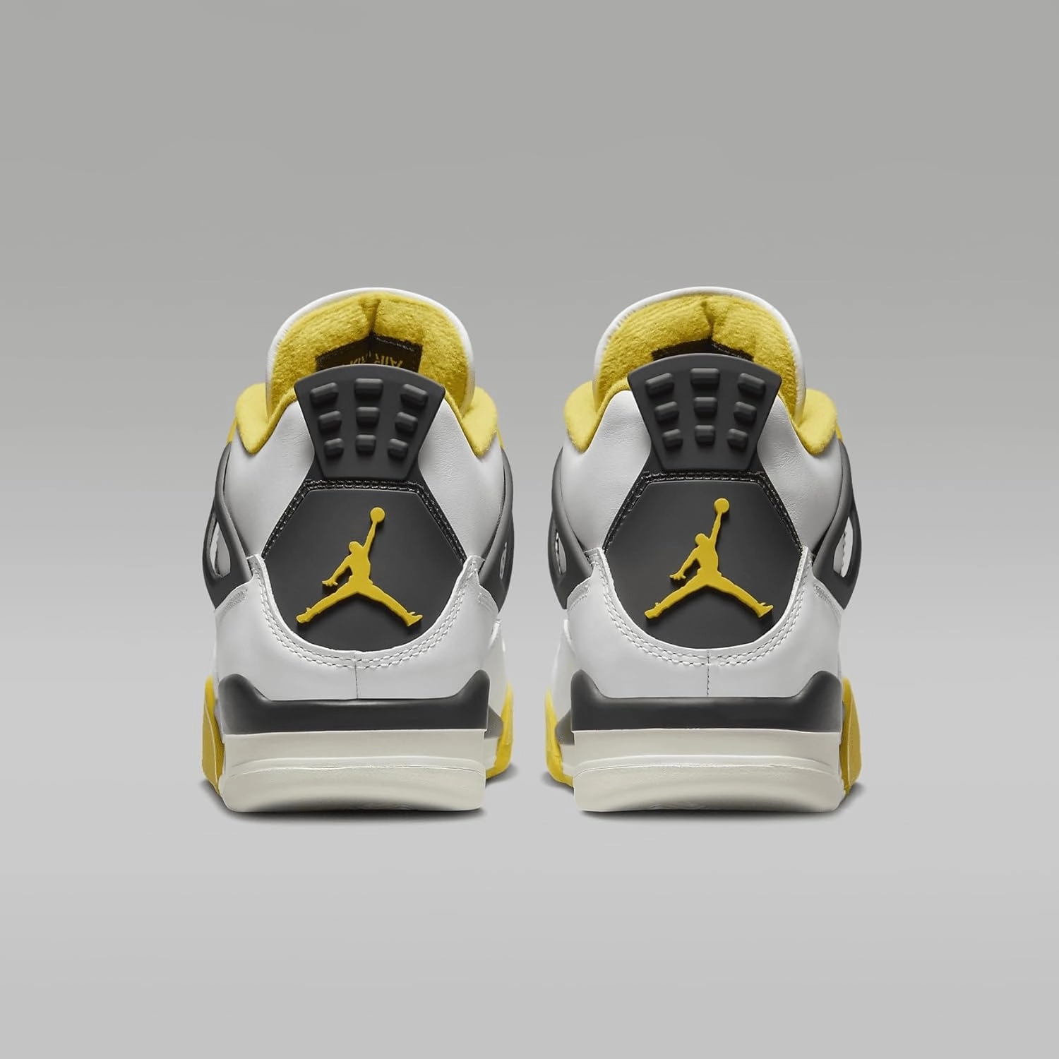 Air Jordan 4 Retro Womens Shoes
