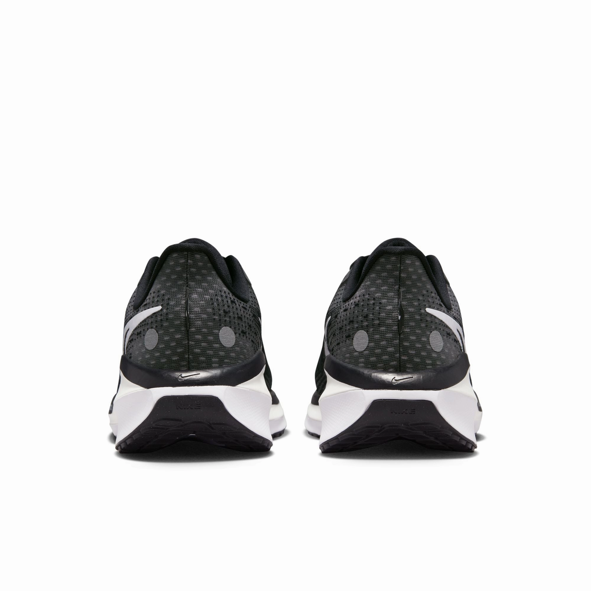 Air Zoom Vomero 17