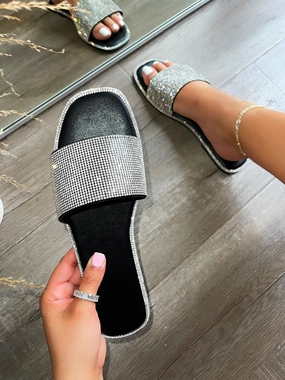 AMITA3 - BLACK