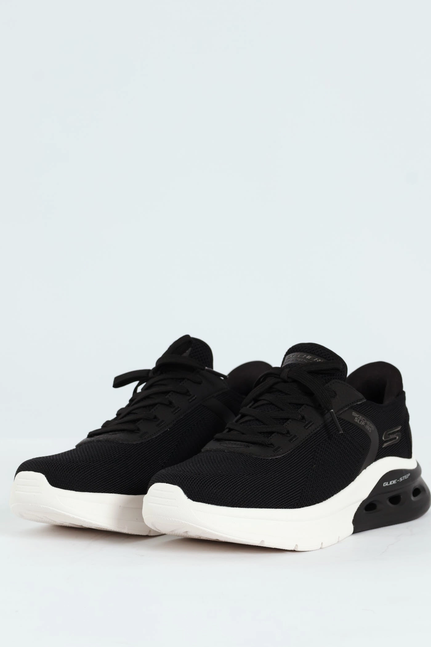 Bobs Arc Waves 2.0 Sneaker - Black/White