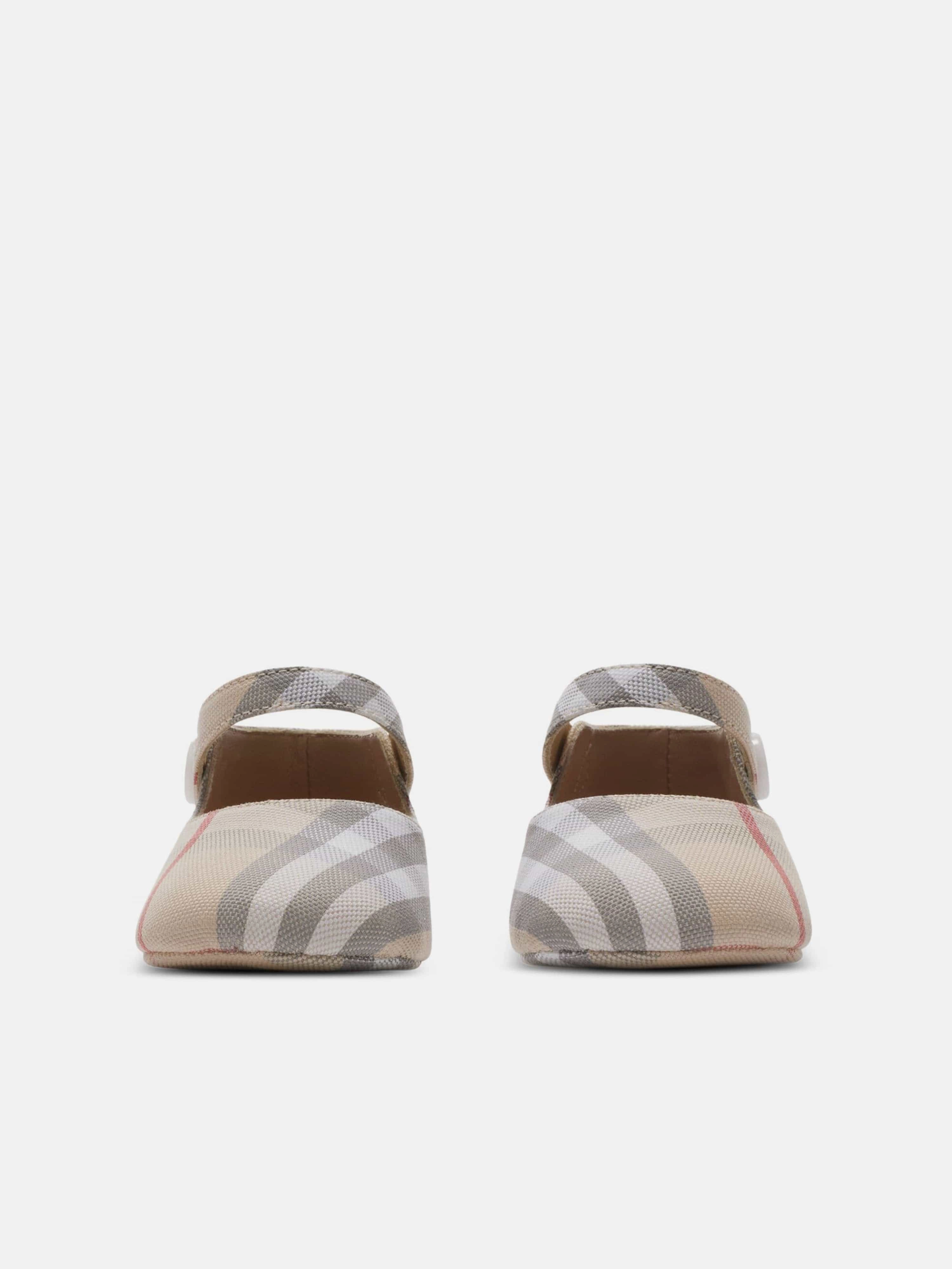 Burberry Baby Girls Taylor Pre-Walker Shoes in Beige