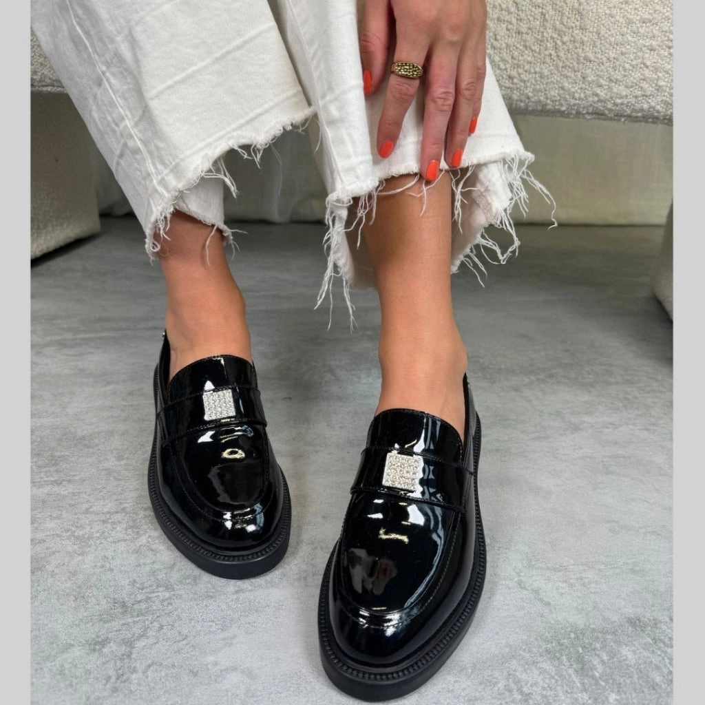 CARRY ME - BLACK PATENT