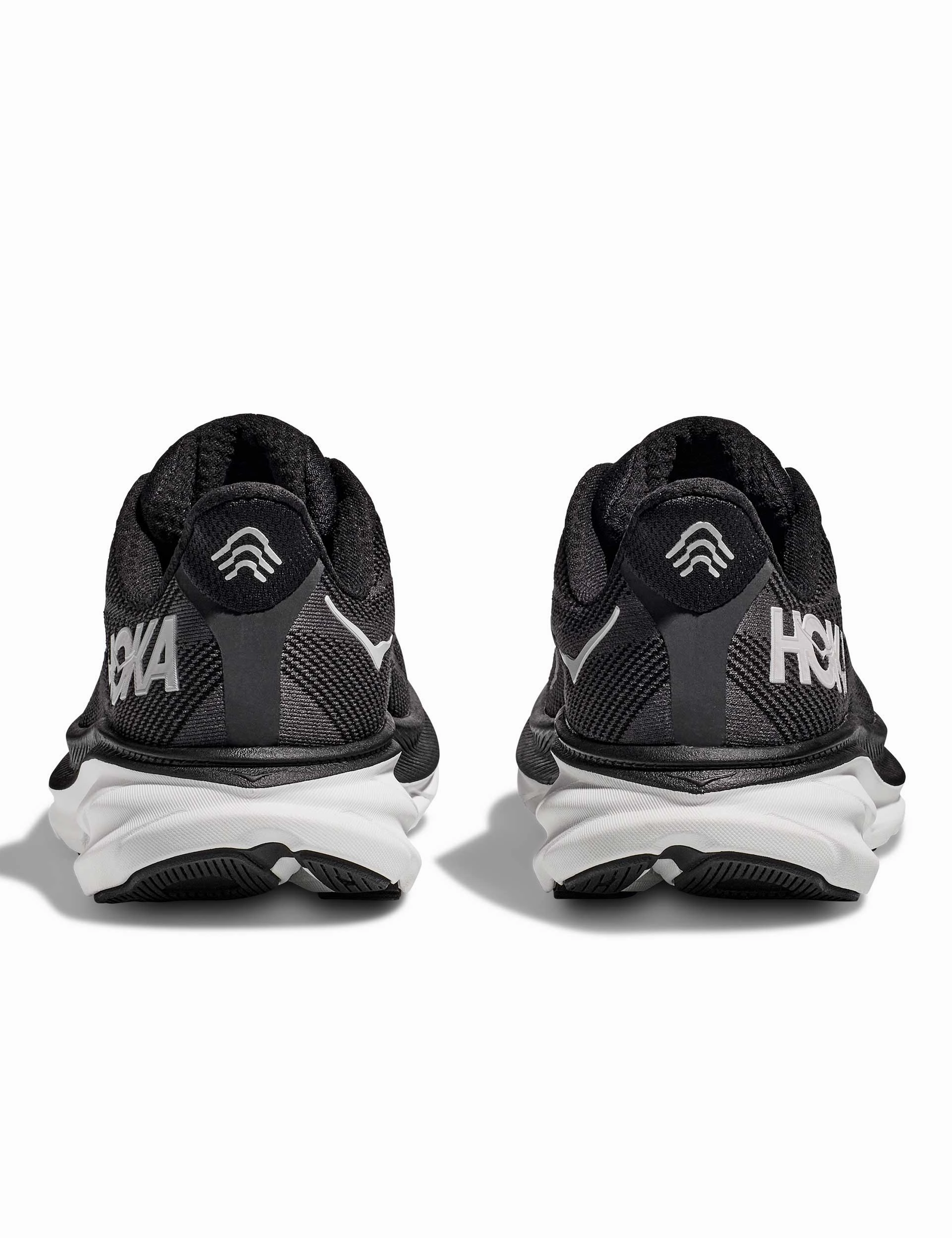 Clifton 9 - Black/White