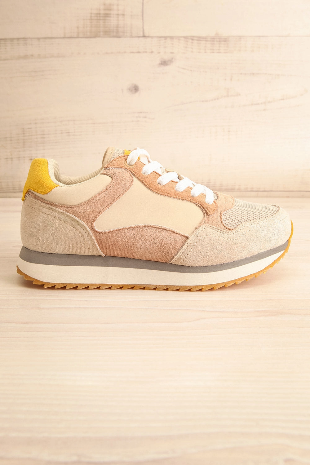Cosmo | Multicoloured Lace-Up Sneakers