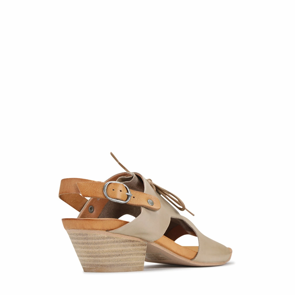 CUBIT LEATHER HEEL SANDALS