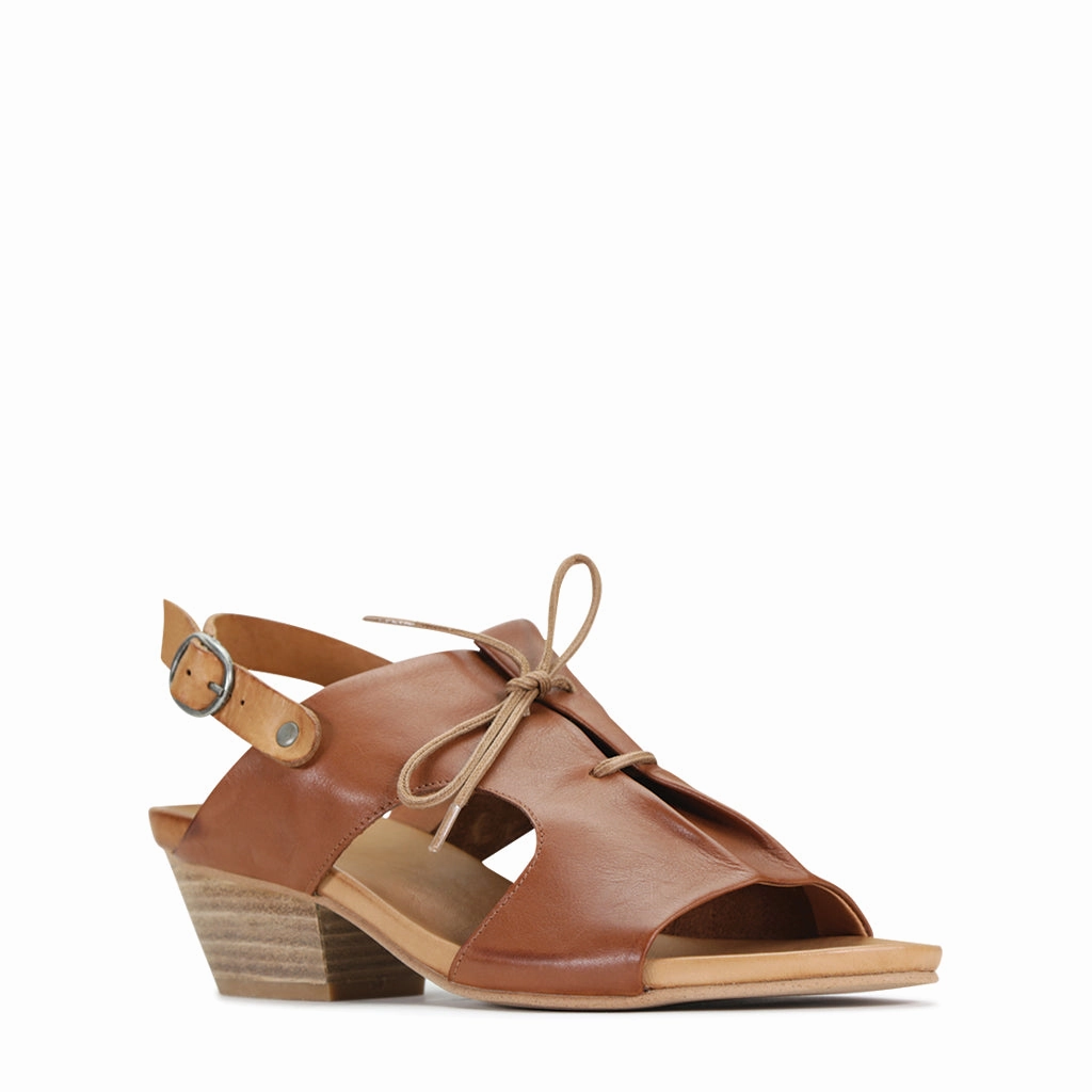CUBIT LEATHER HEEL SANDALS