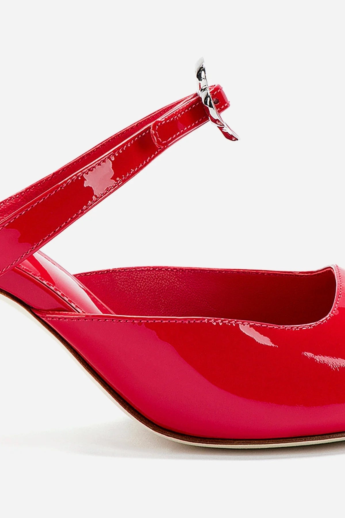 Daisy Pump In Scarlet Patent Leather