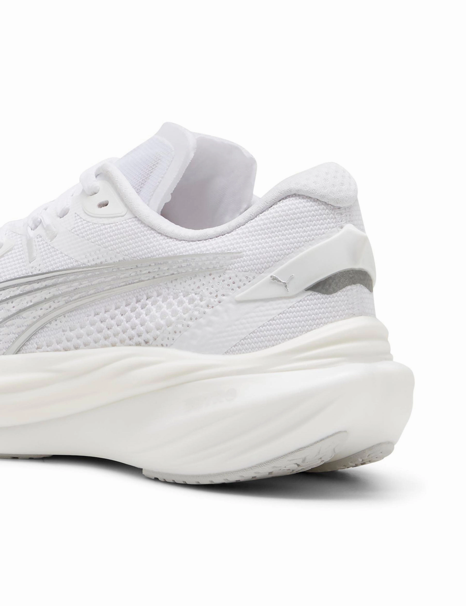 Deviate NITRO 3 Running Shoes - White/Feather Grey/Silver