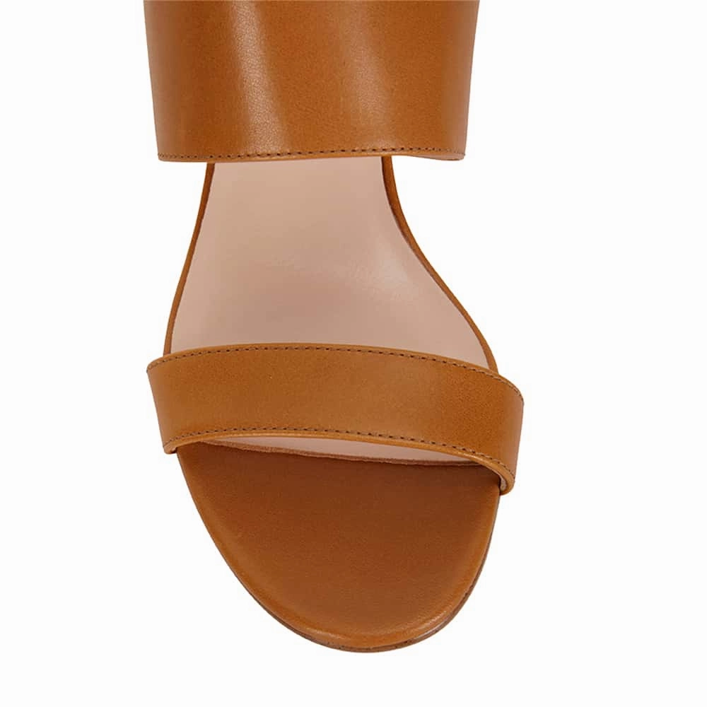Diana Heel in Light Tan Leather