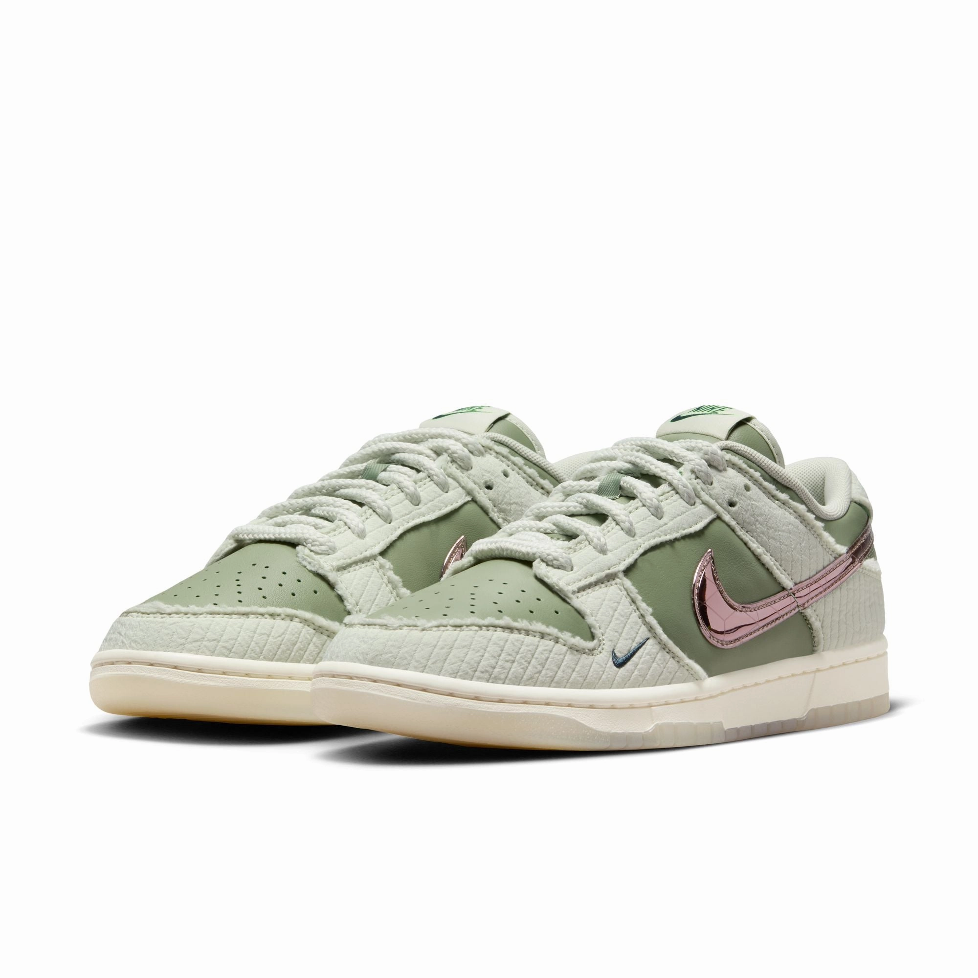 Dunk Low Retro Premium "Sea Glass"