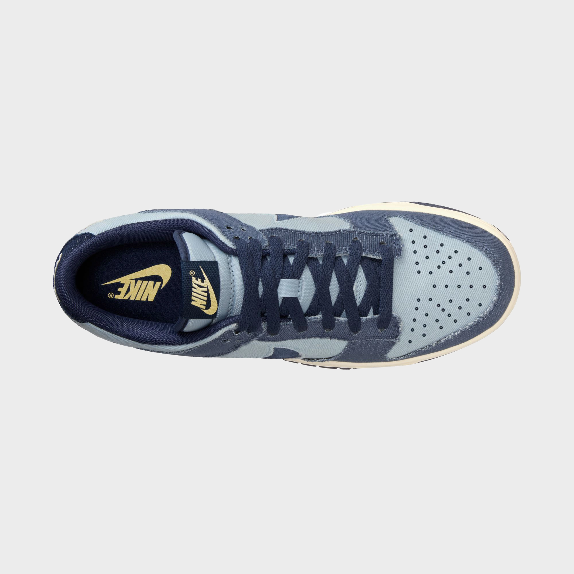 Dunk Low Retro SE