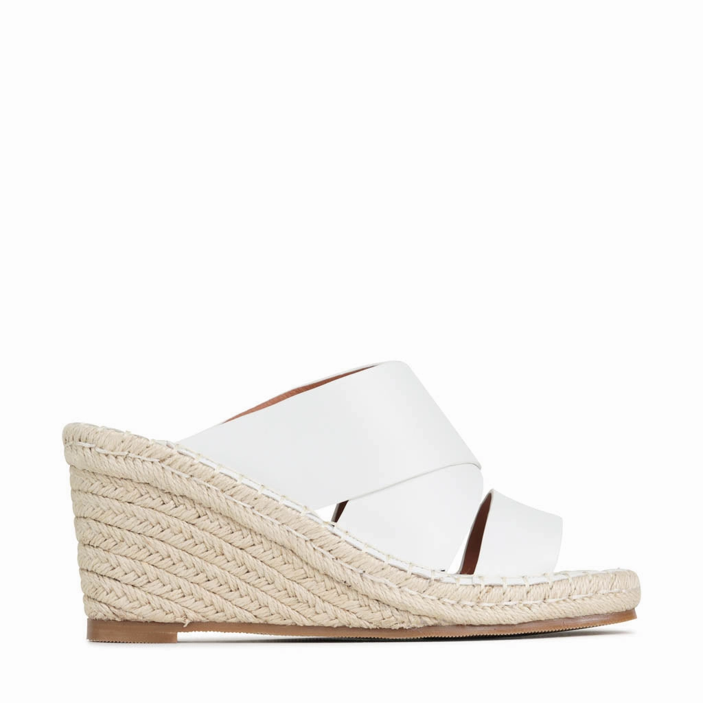 EDIVA ESPADRILLE SANDALS