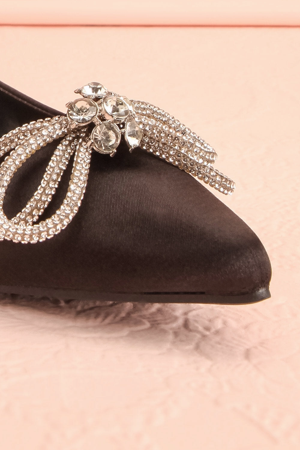 Effet Black | Satin Ballet Flats w/ Sequin Bow