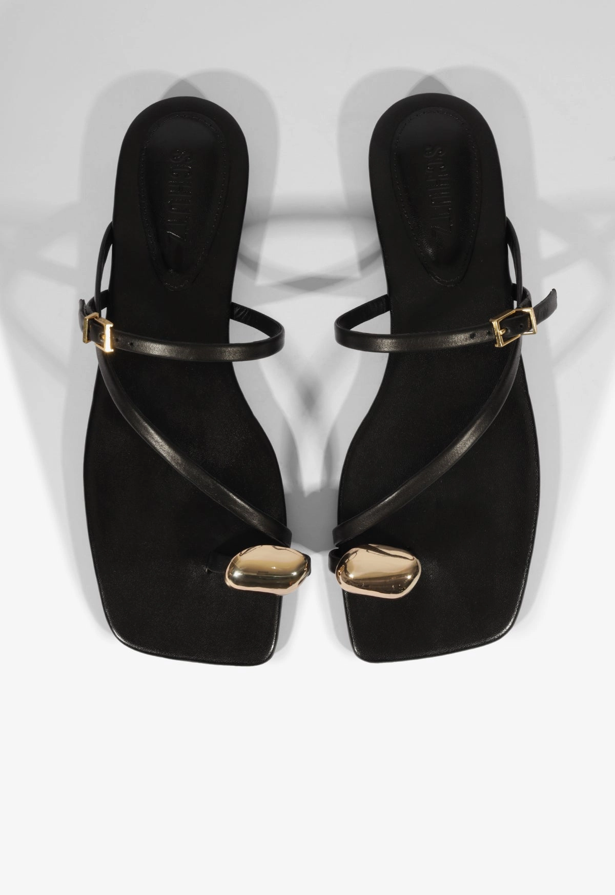 Elysa Sandal