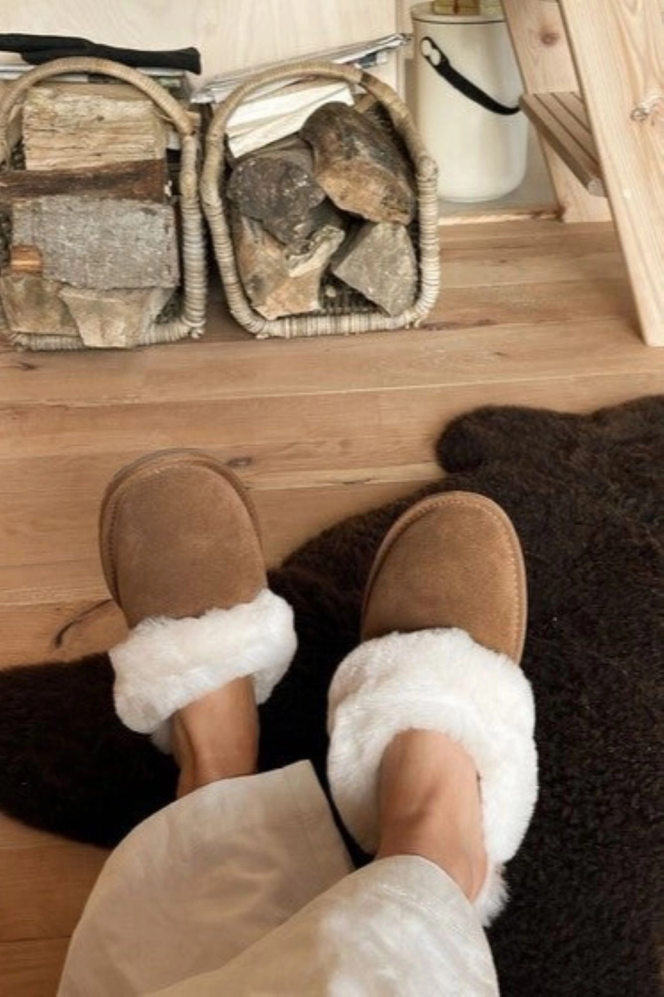 Emu Jolie Slipper Chestnut