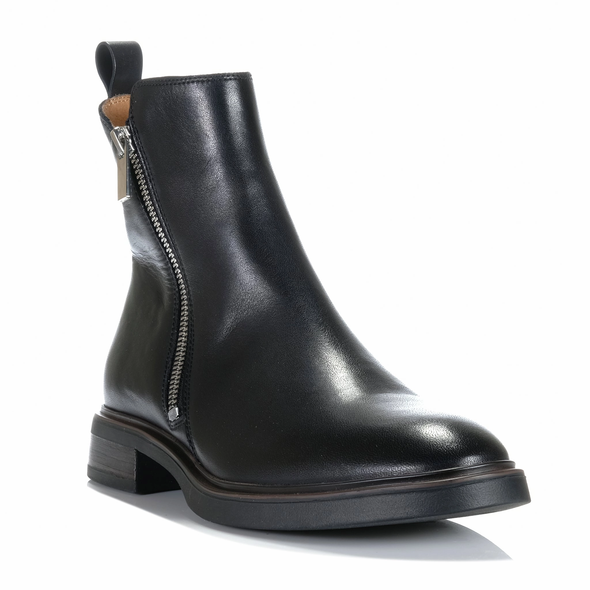 EOS Blaine Black