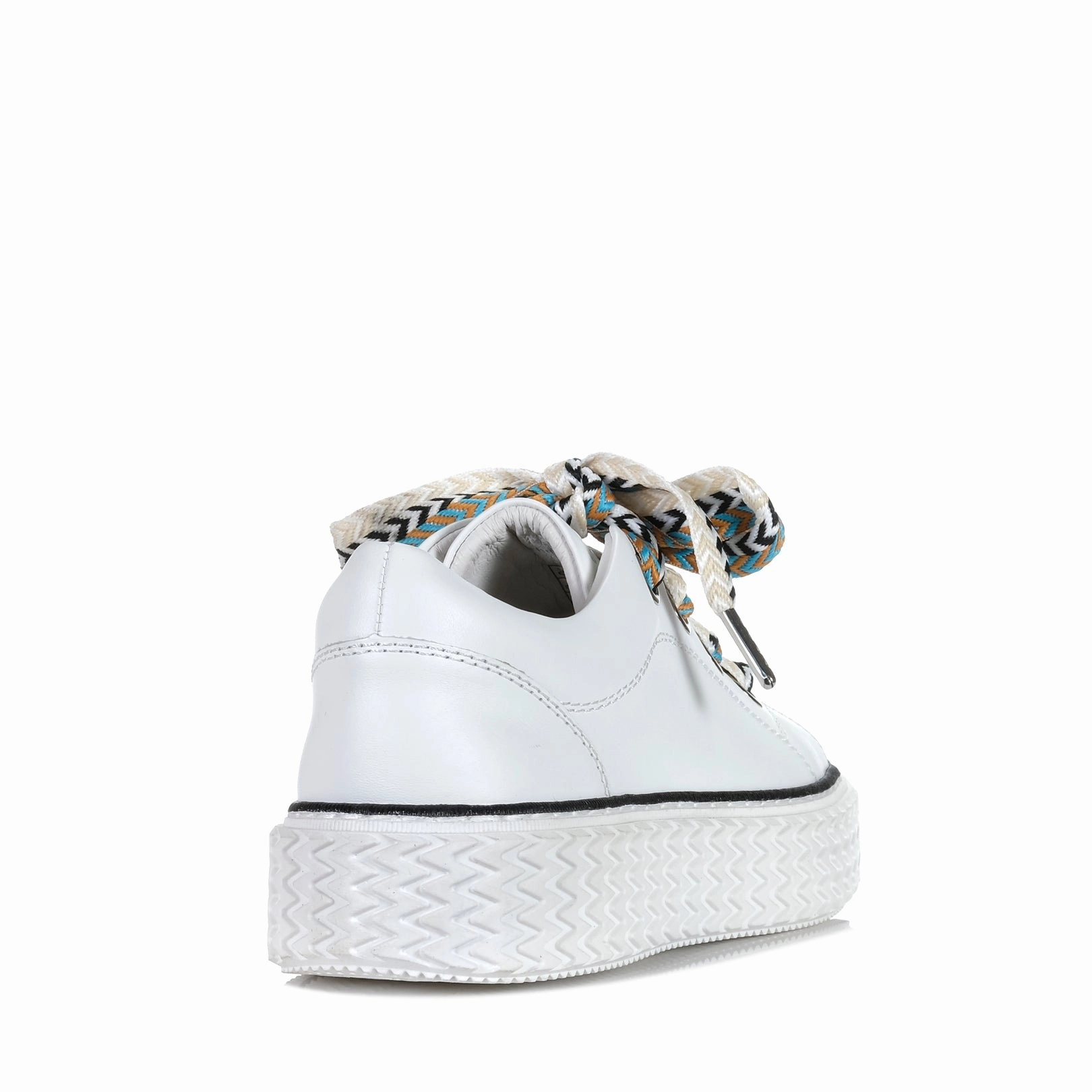 EOS Trinsic White