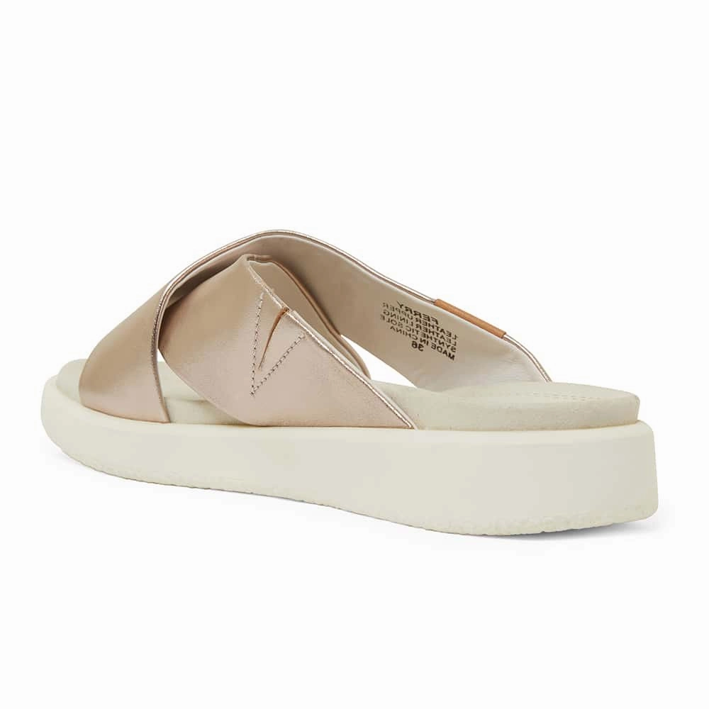 Ferry Slide in Soft Gold Leather