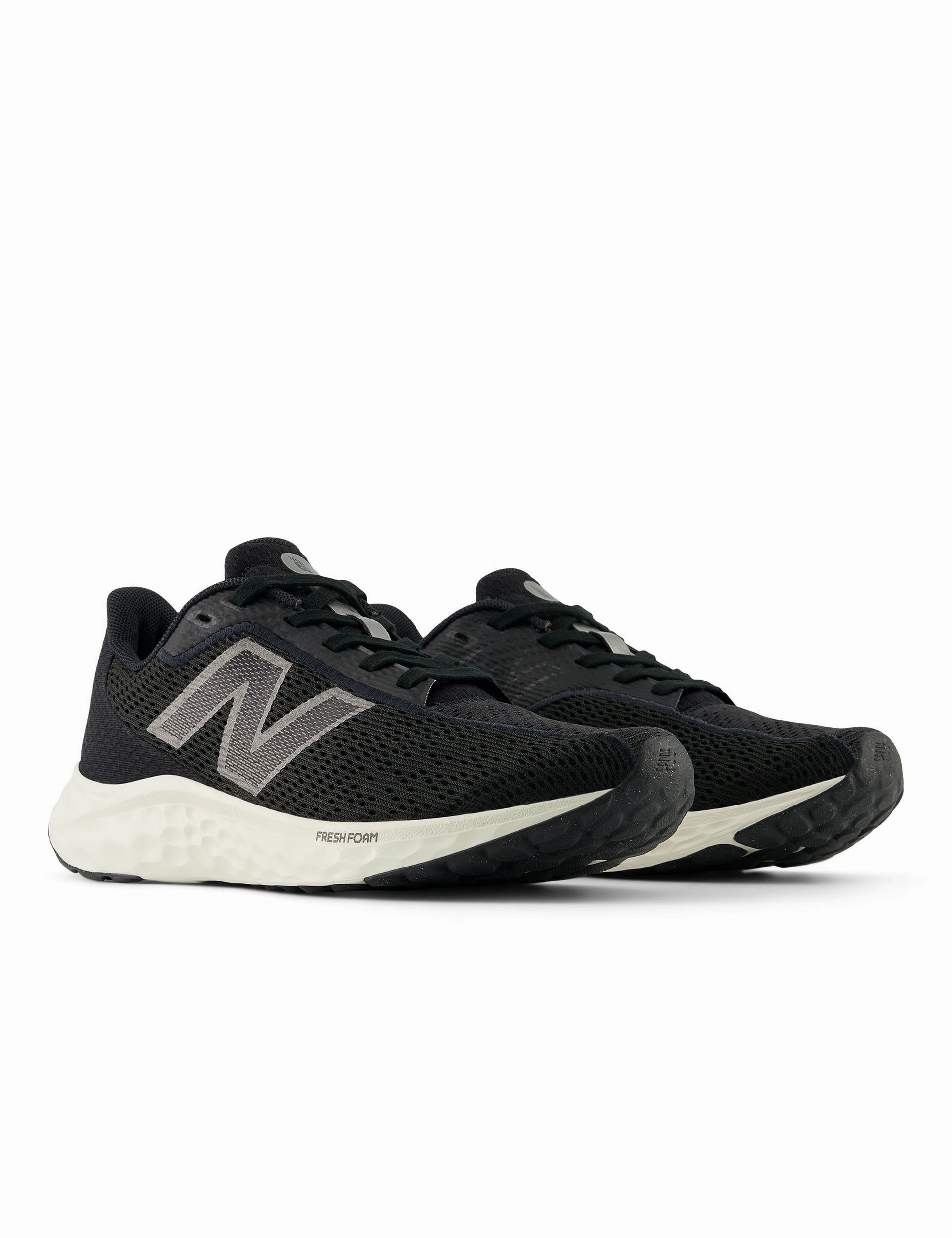 Fresh Foam Arishi v4 - Black