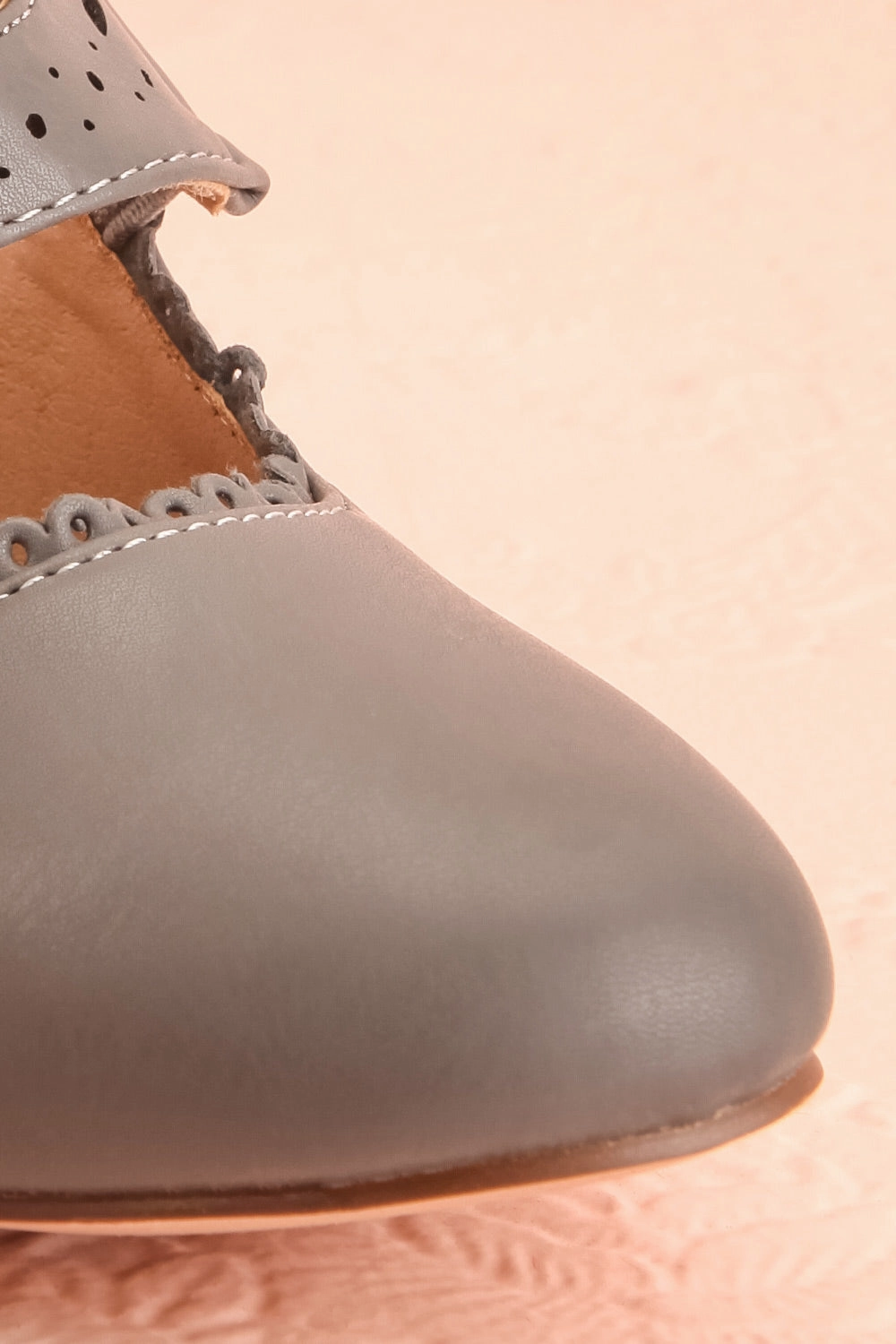 Genet Grey | Closed Toe Heels