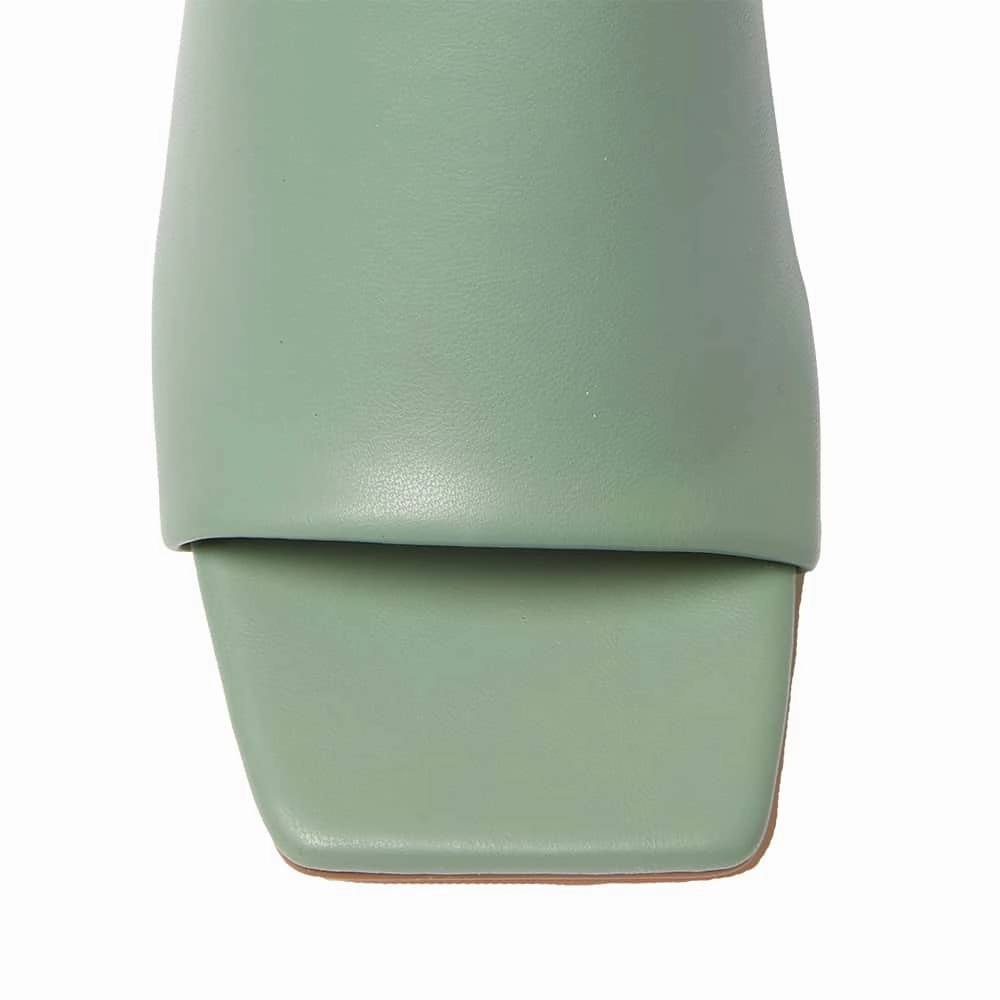Gino Heel in Jade Smooth