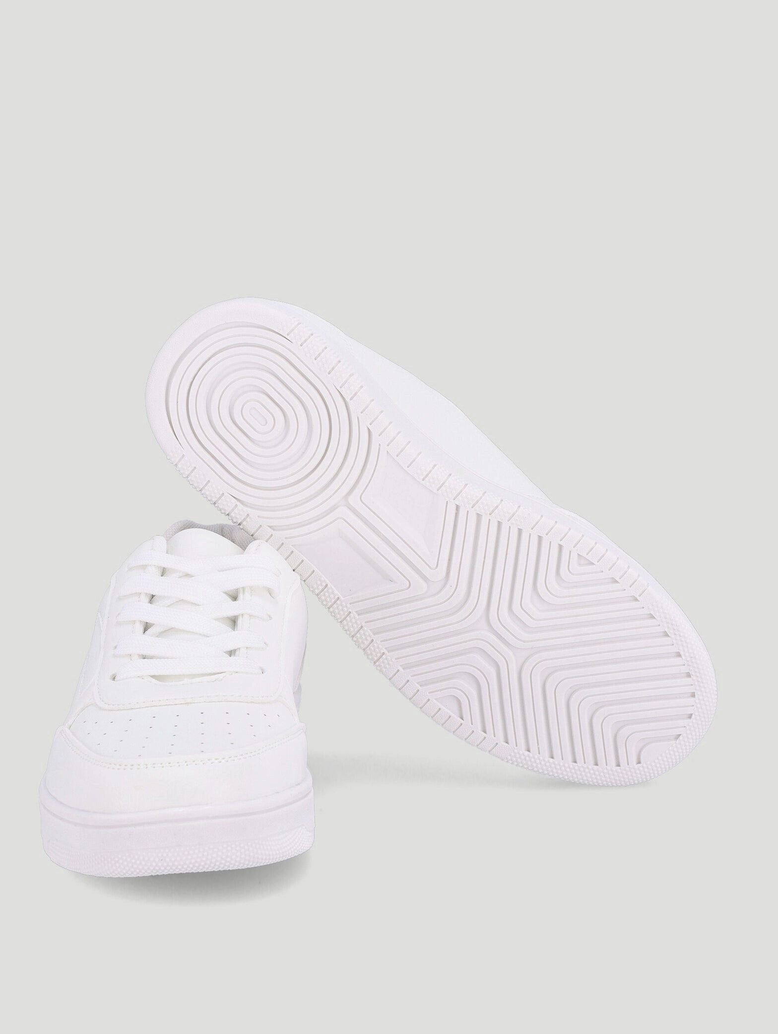 Girls Basic Sneaker - White
