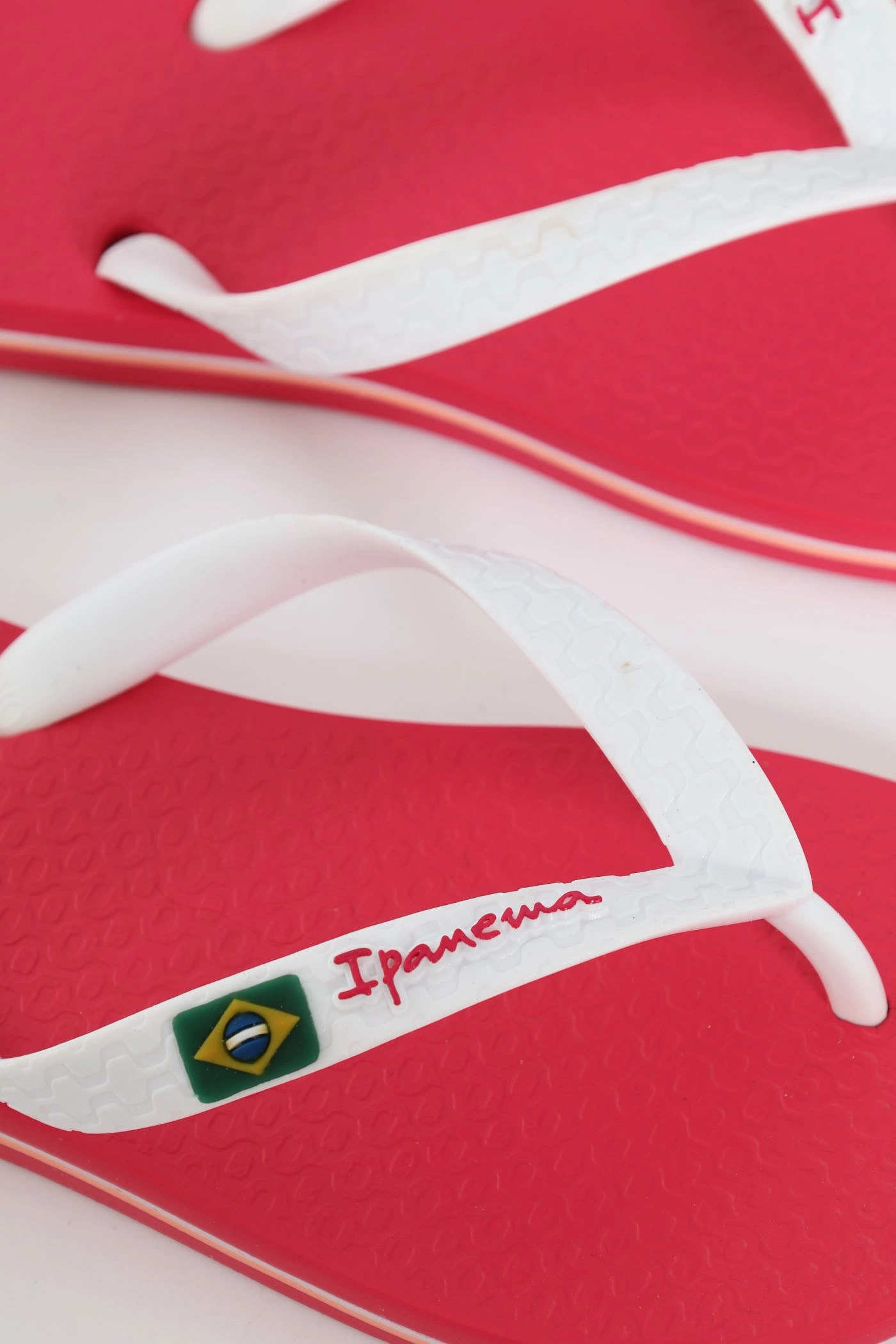 Girls Classic Brasil Flip Flop - White/Pink