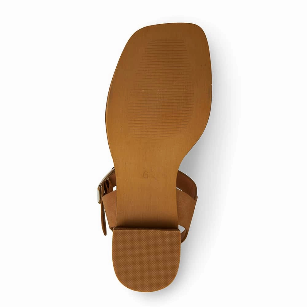 Hectic Heel in Tan