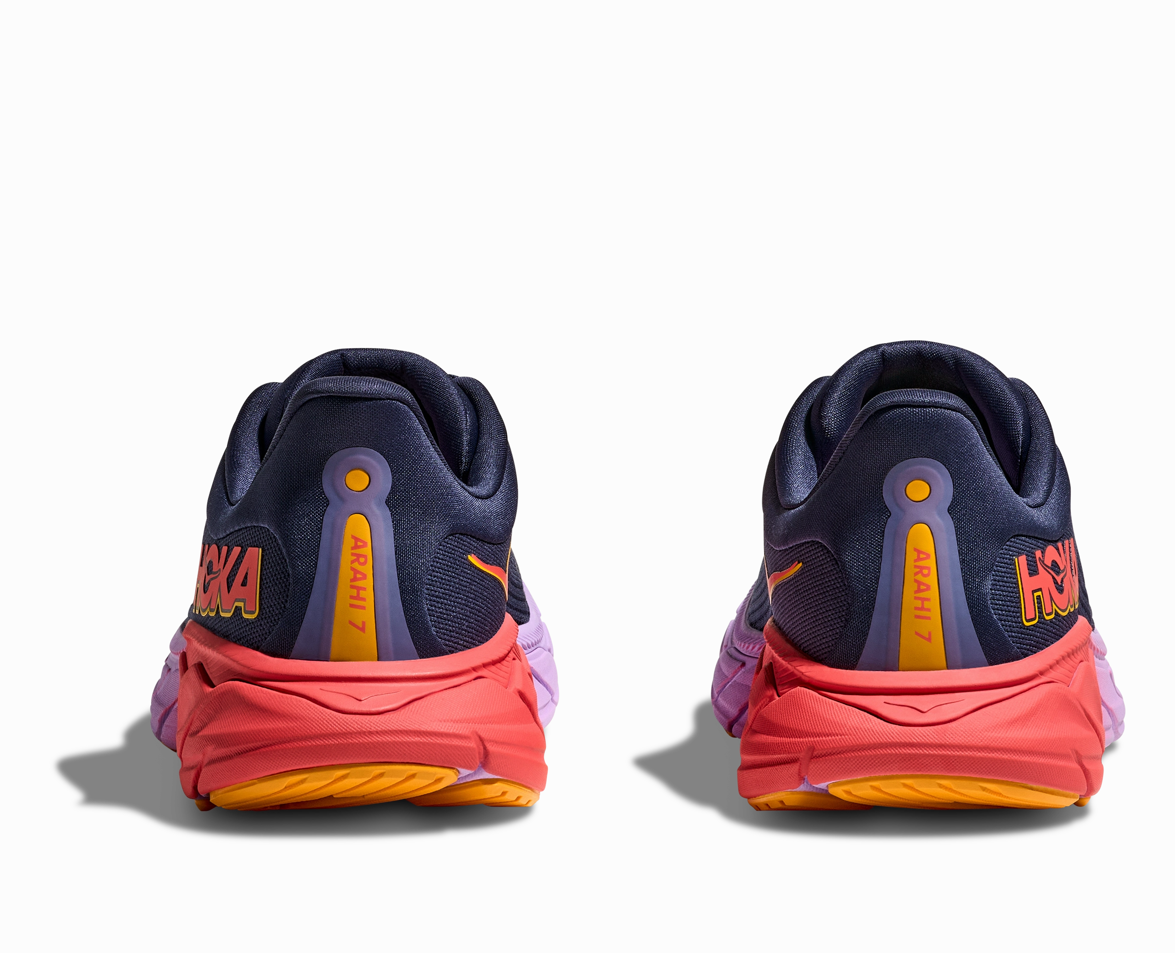 HOKA ARAHI V7 WOMEN