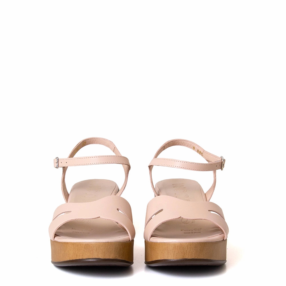 Izzy Women's Leather Sandal
