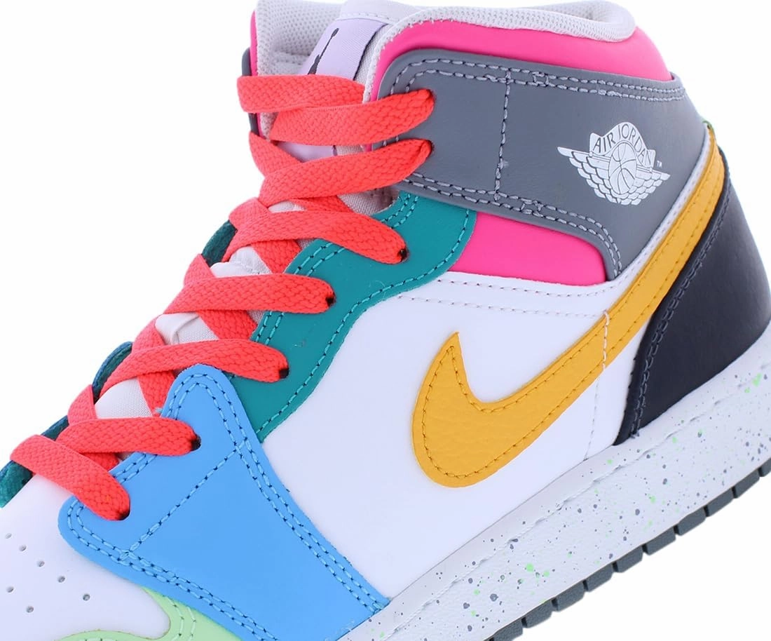 Jordan Big Kid's 1 Mid SE White/Taxi-Dark Shadow (FN1190 100)