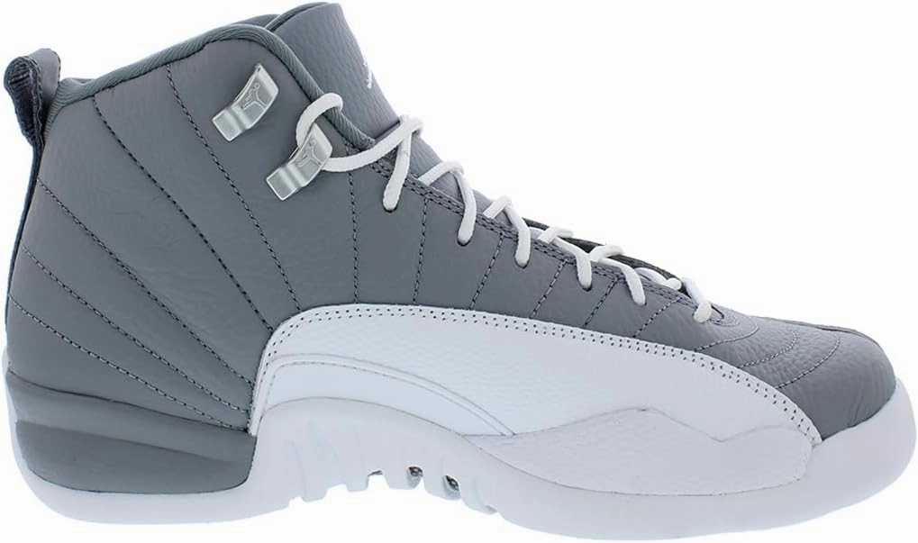 Jordan Boy's Air 12 Retro (Big Kid)