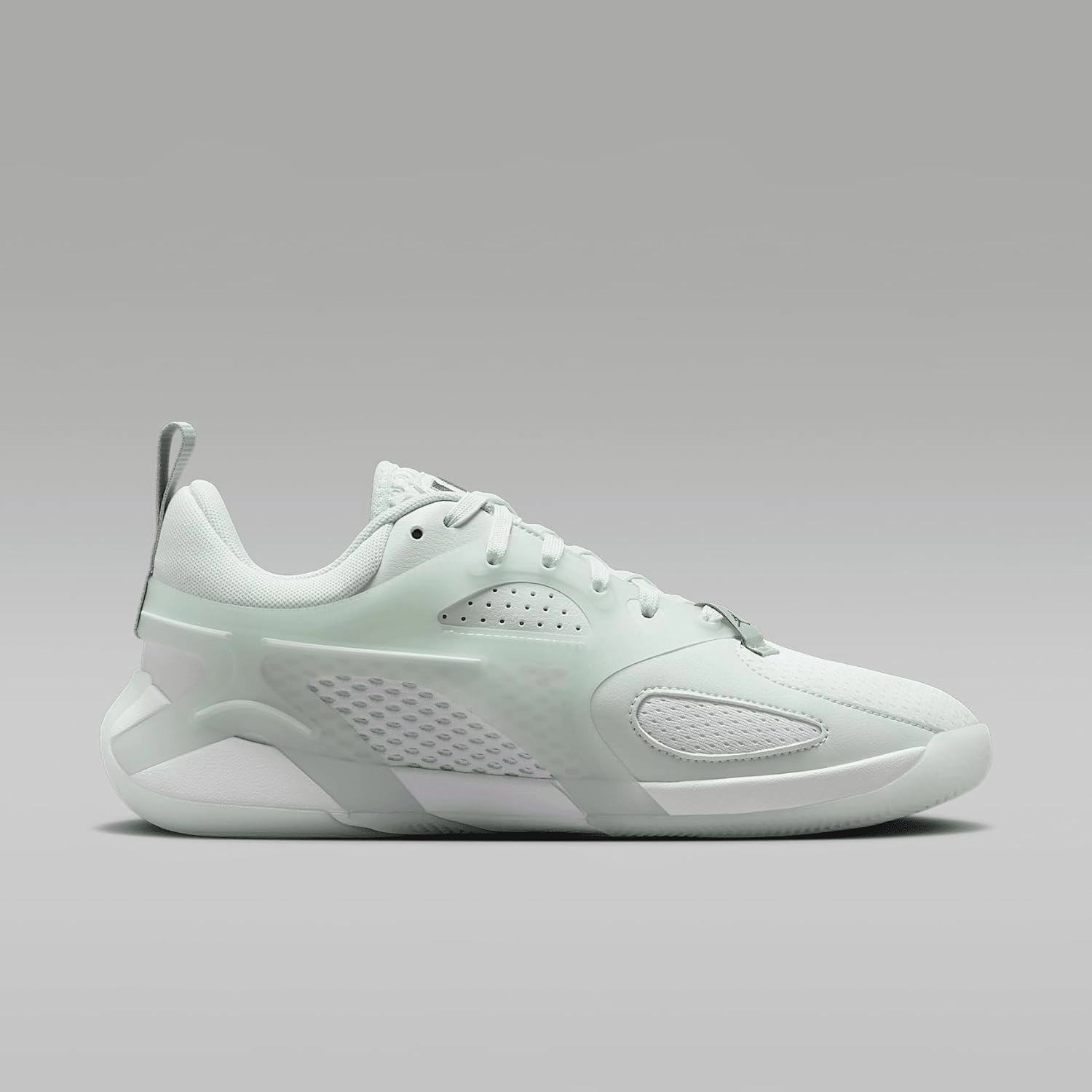 Jordan Heir Series Abundance Women's Basketball Shoes (IB7140-102, White/Barely Green/Seafoam/Oil Green)