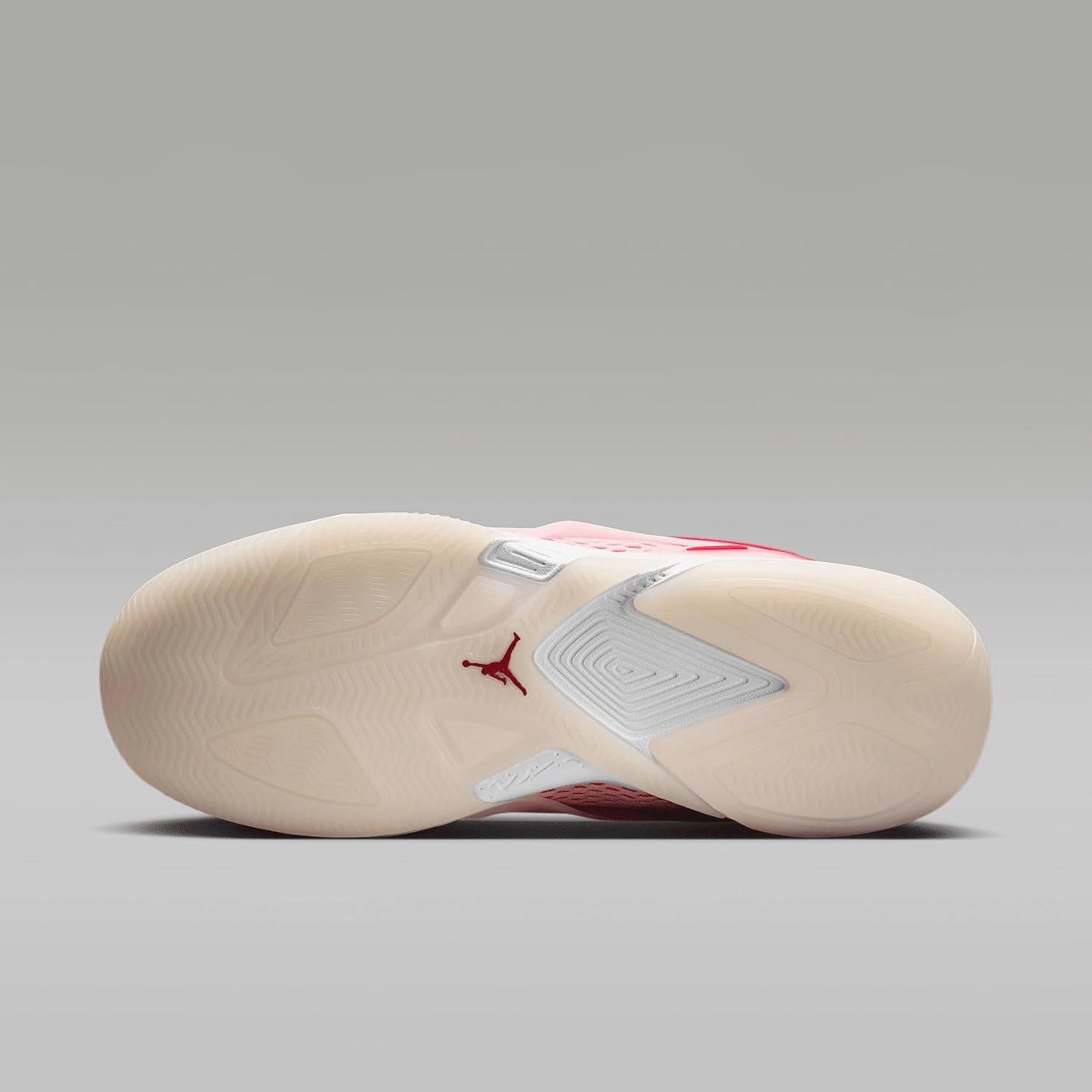 Jordan Heir Series Treat Yourself Women's Basketball Shoes (FZ2471-600, Light Soft Pink/Washed Coral/Oracle Pink/Varsity Red)