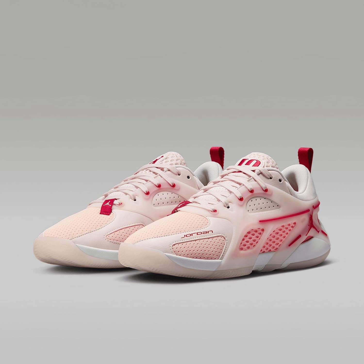Jordan Heir Series Treat Yourself Women's Basketball Shoes (FZ2471-600, Light Soft Pink/Washed Coral/Oracle Pink/Varsity Red)