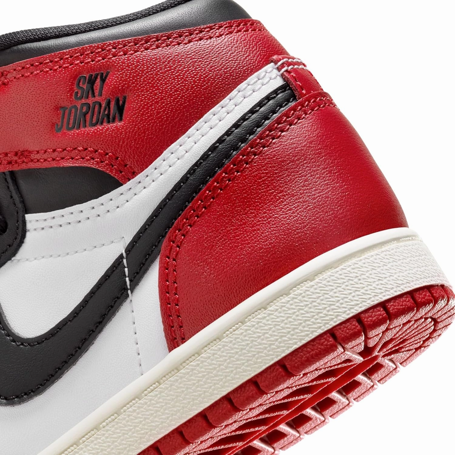 Jordan Little Kid's 1 Retro High OG 'Black Toe Reimagined' (FD1412 106)