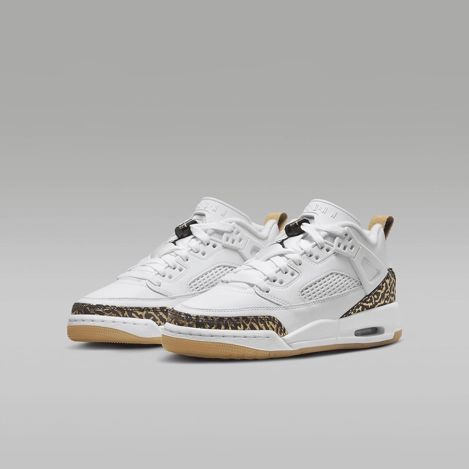 Jordan Spizike Low Big Kids' Shoes (HJ9022-100, White/Black-Metallic Gold-SAIL)