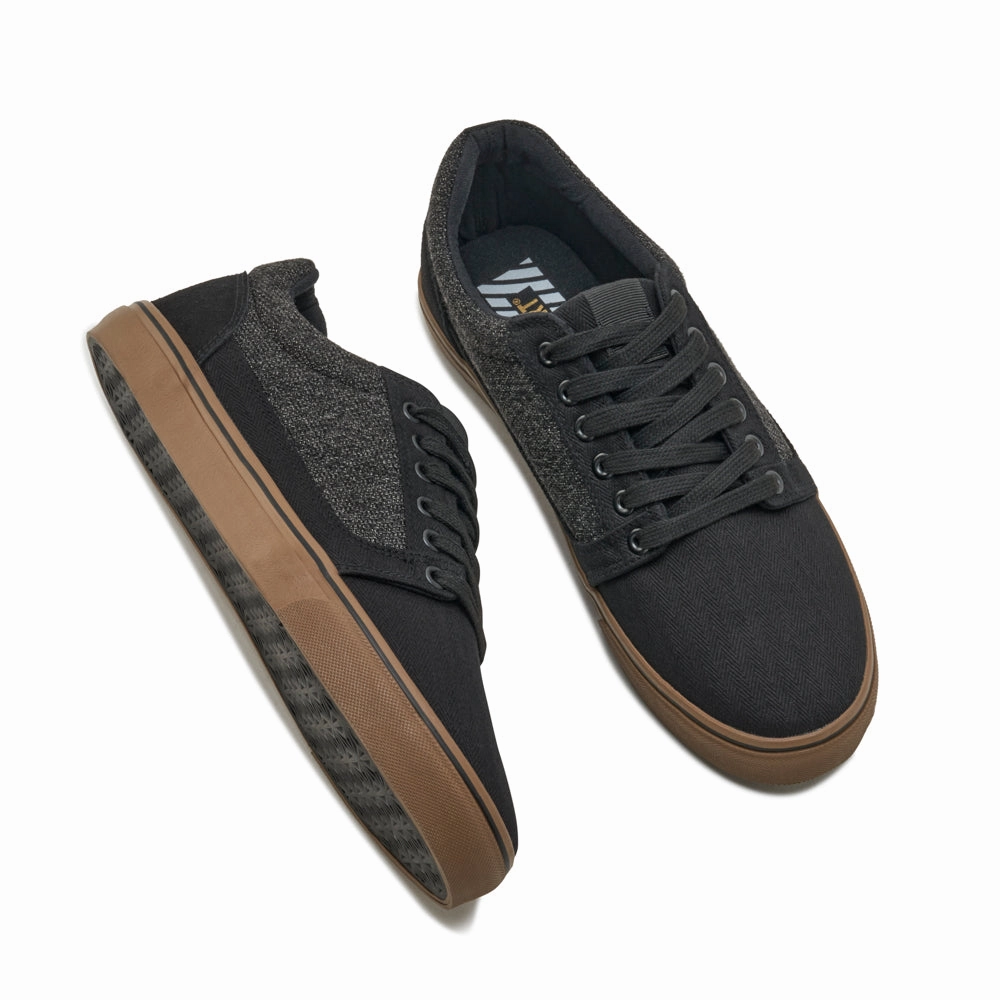 KICKFLIP
